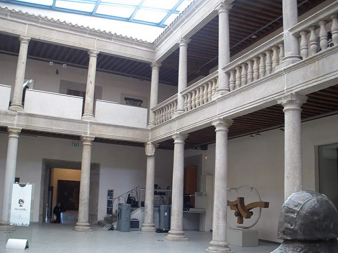 Avila - Palacio de los Serranos (Centro Cultural de Caja de Avila)