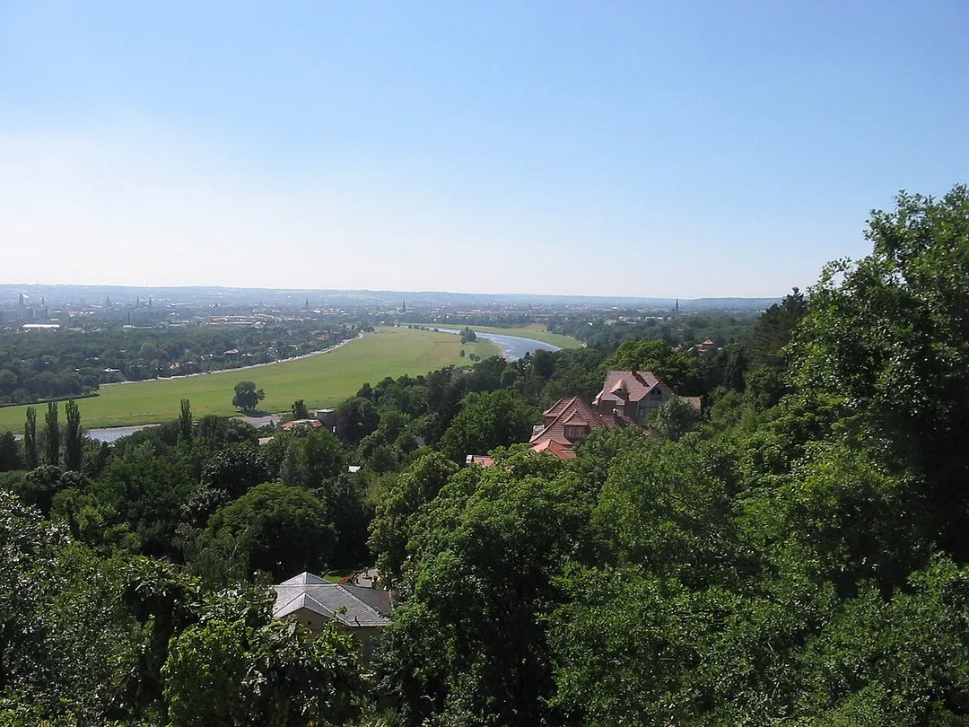 View from the Loschwitzer Elbhang over Dresden