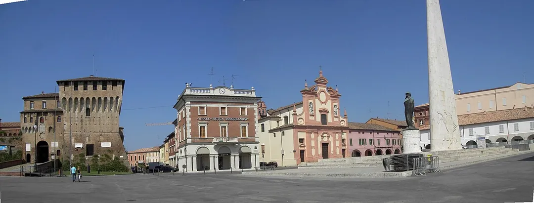 Lugo (RA), la piazza del mercato