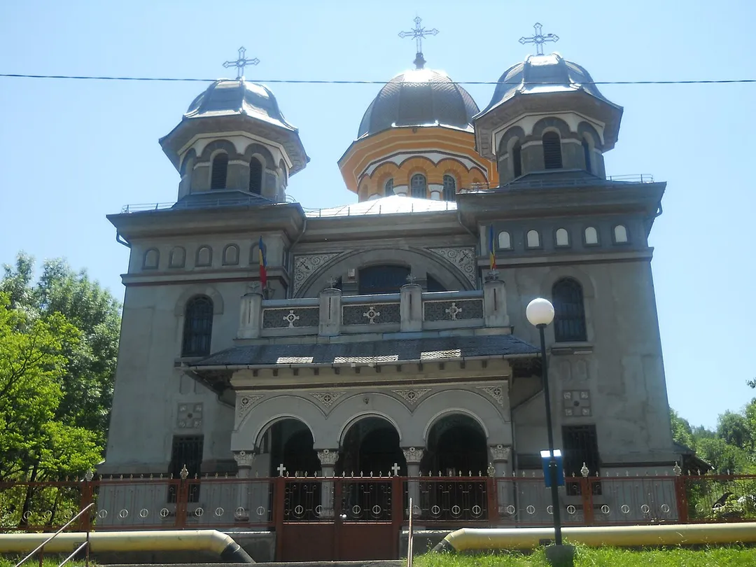 biserică ortodoxă în Lupeni