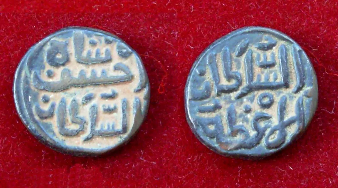 Founder of Sultanate of Madura (Madurai) Sultan Jalal al-Din Ahsan Shah (1333-1339), copper/billon coin. Image from my personal collection.