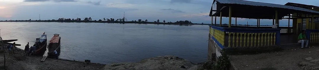 Muelle de chalupas en Magangué