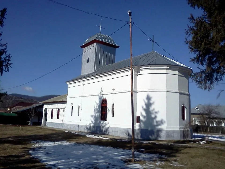 Biserica „Sf. Treime”