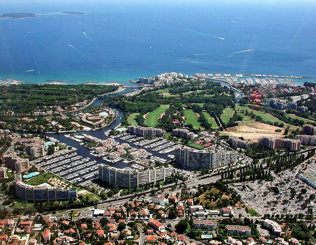 Golf de Mandelieu, vu d'avion