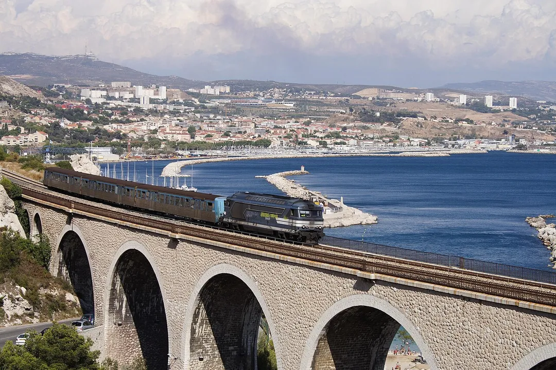A diesel-electric locomotive BB 67400 (567573) on the 'Viaduc de Corbières', near l'Estaque (Marseille, France).