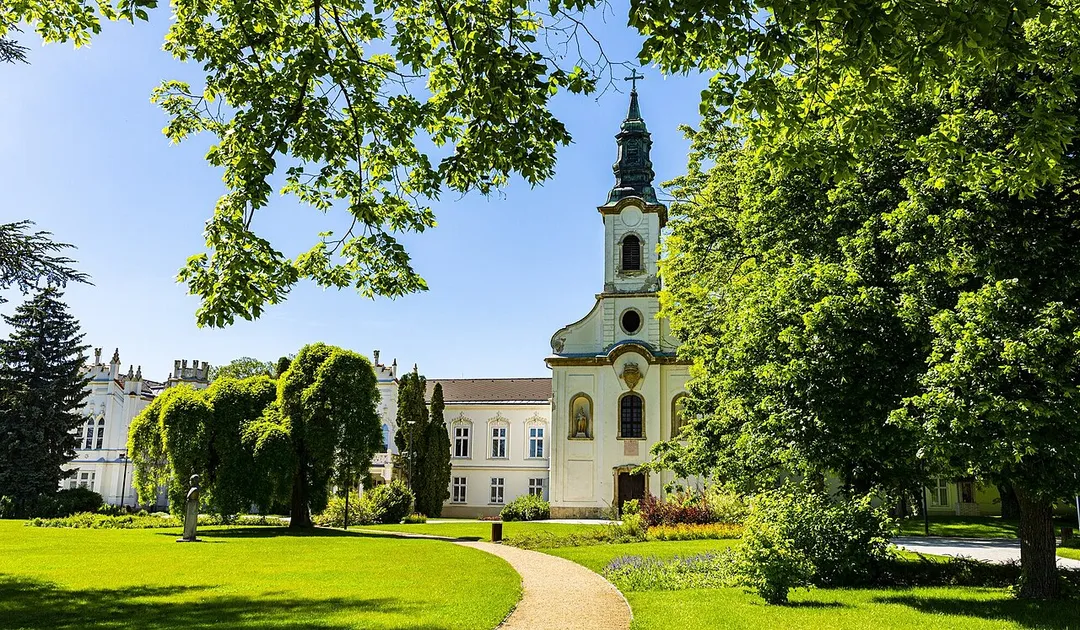 Martonvásár_castle