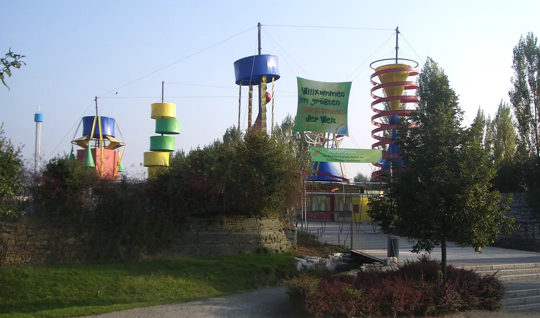 Meckenbeuren, Germany: Ravensburger Spieleland, entrance