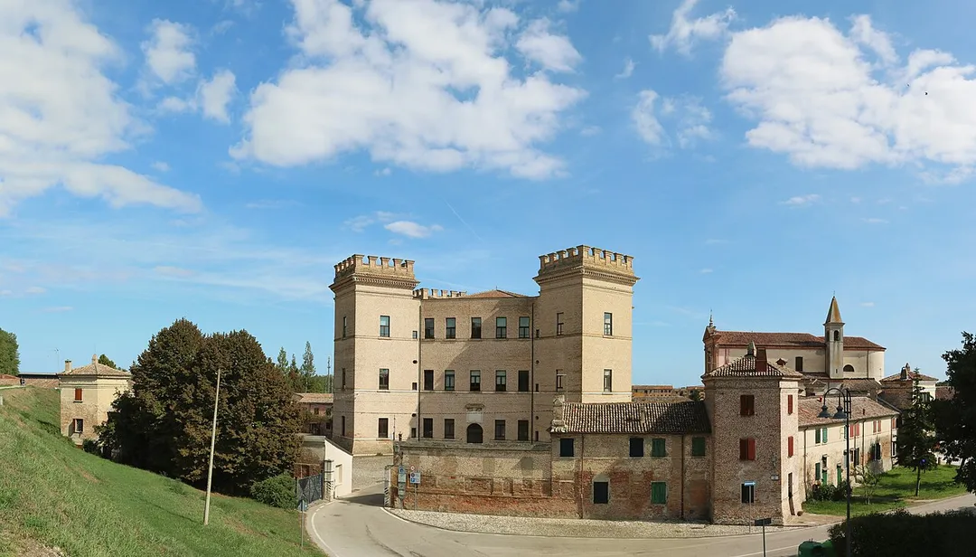 Mesola / Emilia-Romagna - Castello