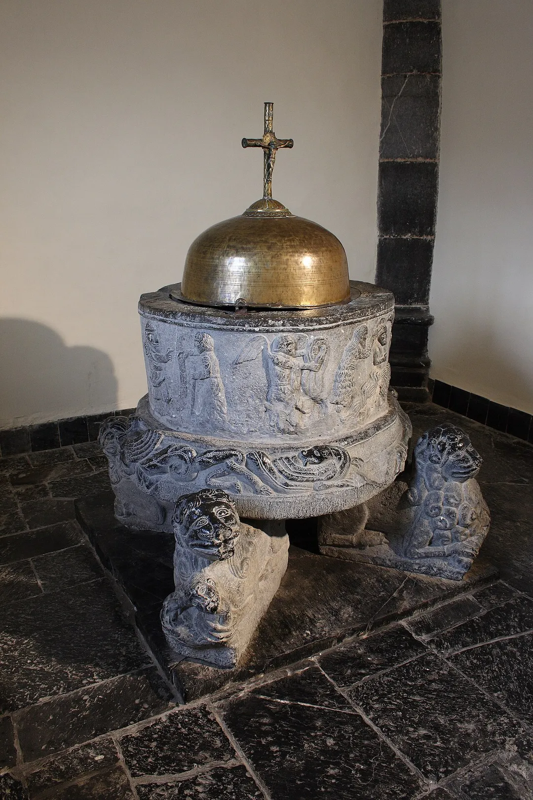 Fonts baptismaux de Furnaux
