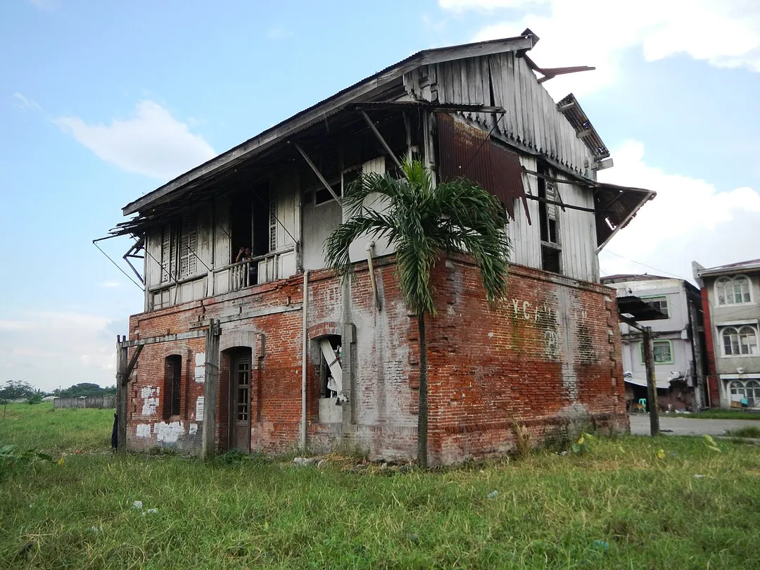 Philippine National Railways Barangay Malhacan, Meycauayan City, Bulacan