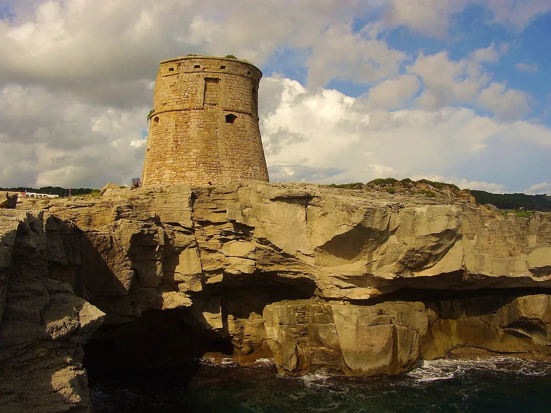 Torre Miggiano Santa Cesarea Terme, Lecce