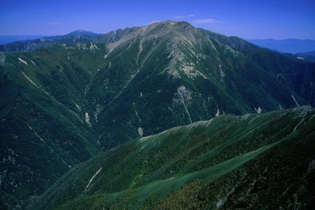 Mount Akaishi from Mount Hijiri