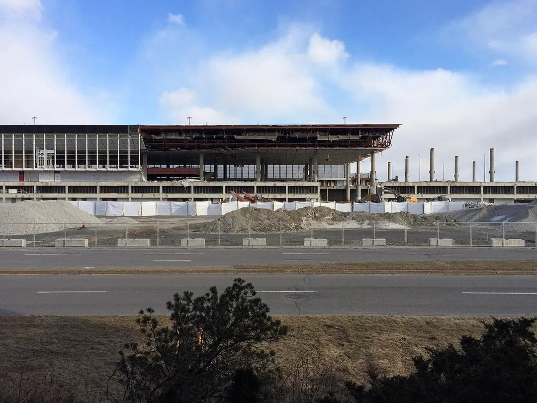 Demolition of Mirabel Airport on 04/03/16