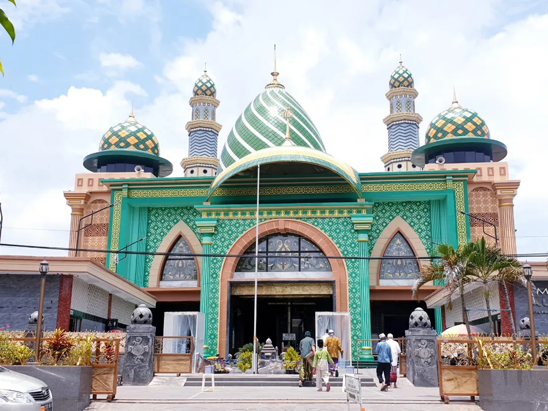 Great mosque of Al-Fattah in Mojokerto City, East Java