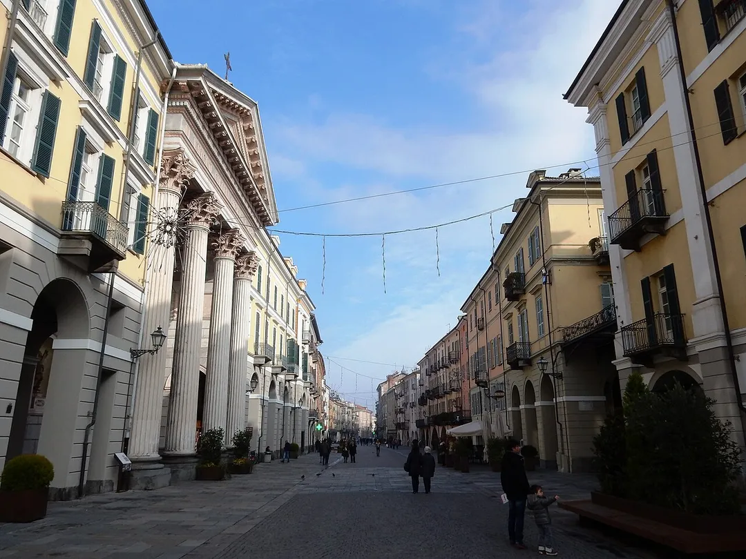 Via Roma pedonale