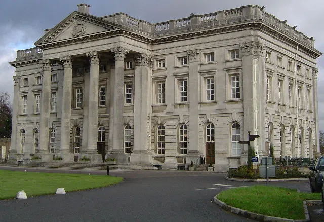 Rickmansworth: Moor Park Mansion