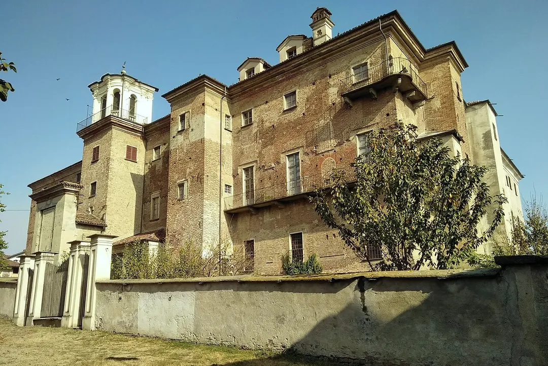 Moretta (CN): il castello