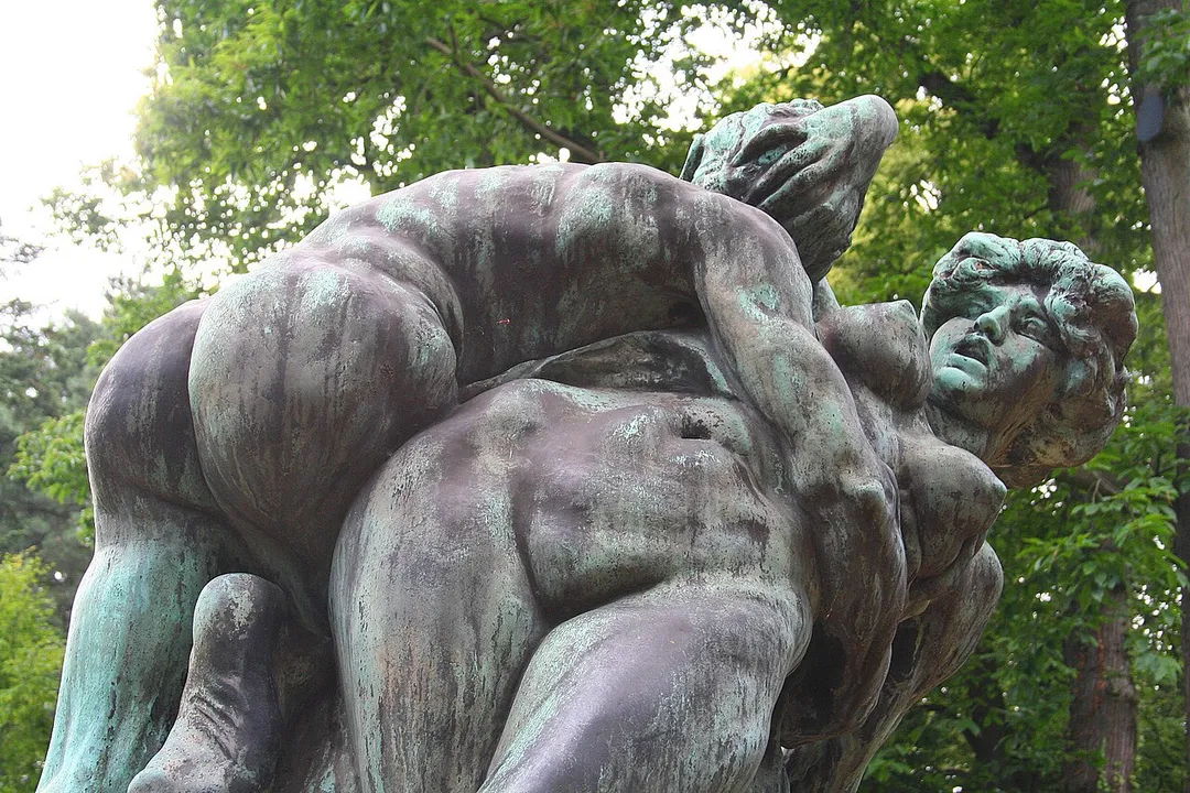 Morlanwelz (Belgium) - Parc de :Mariemont - Le Triomphe de la femme (The Triumph of the Women) sculpture by Jef Lambeaux (1901).