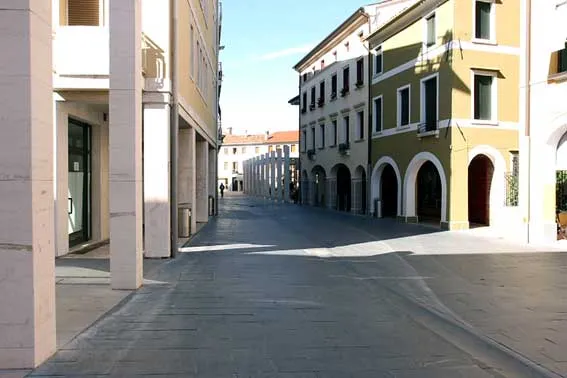 Piazza luzzatti, Motta di Livenza