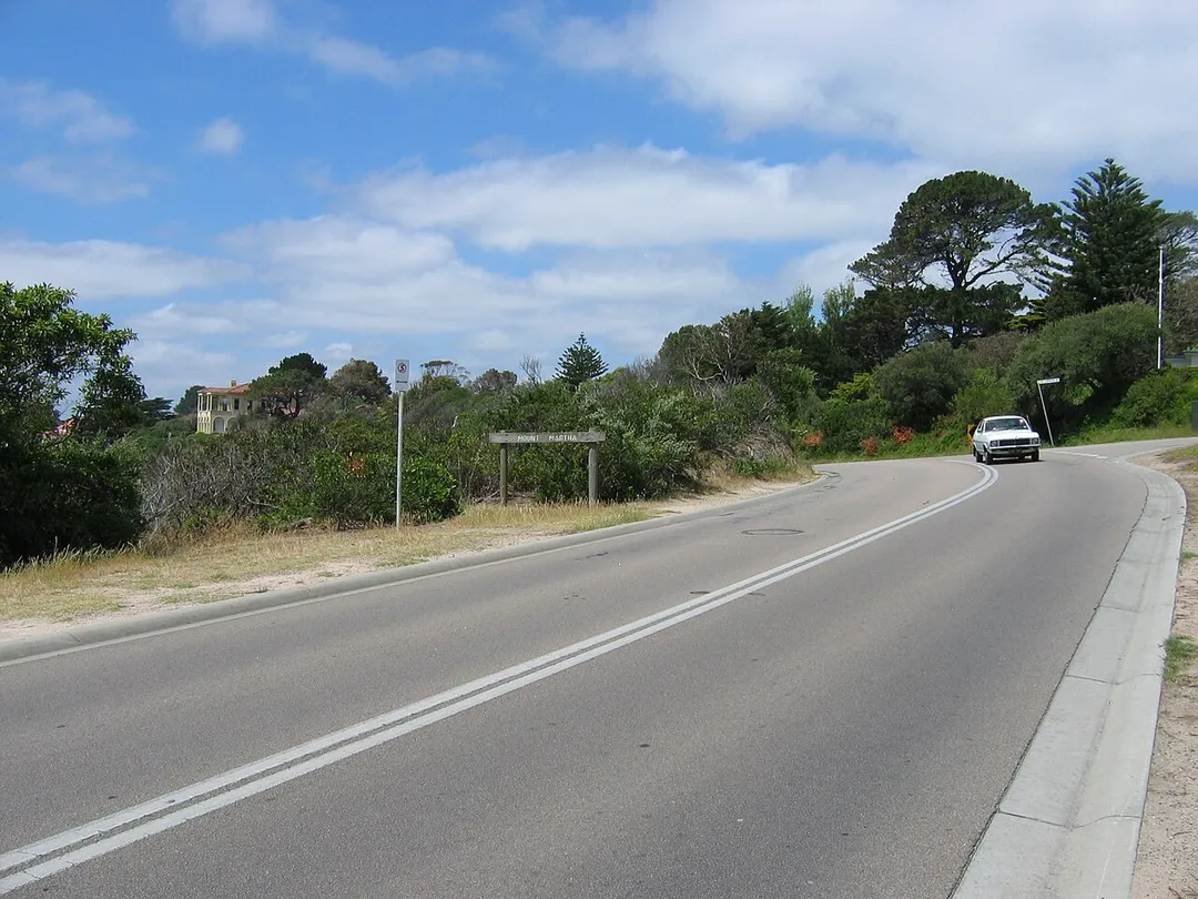 Sign on Esplanade at Mount Martha on the Mornington Peninsula, Victoria.