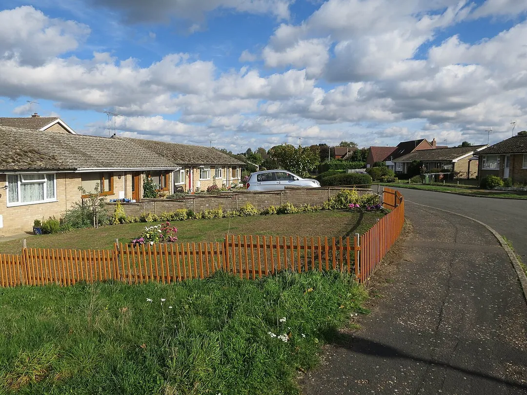 Bungalows, Mundford