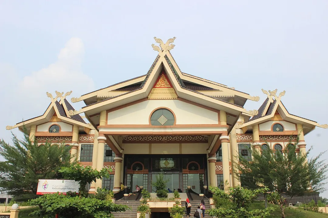 Anjung Seni Idrus Tintin, named after Riau culturist Idrus Tintin, designed in Malay style. Located at MTQ Complex, Pekanbaru.