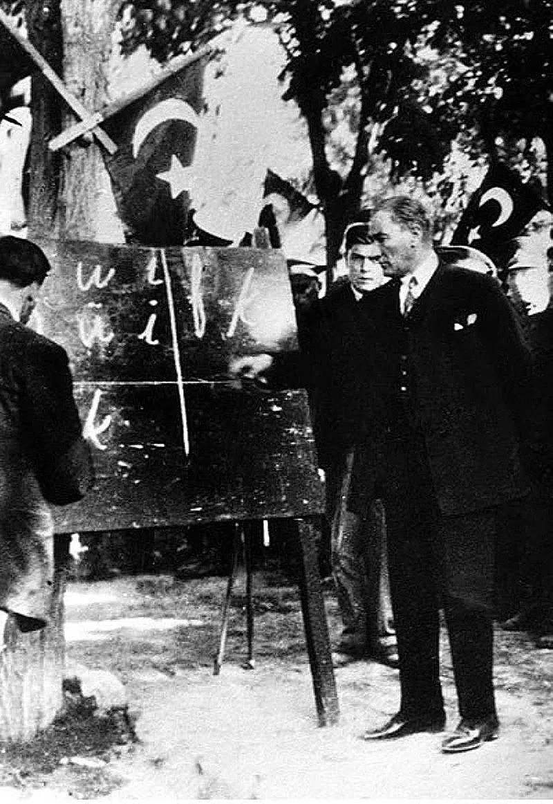 Mustafa Kemal Atatürk introducing the new Turkish alphabet to the people of Kayseri. September 20, 1928