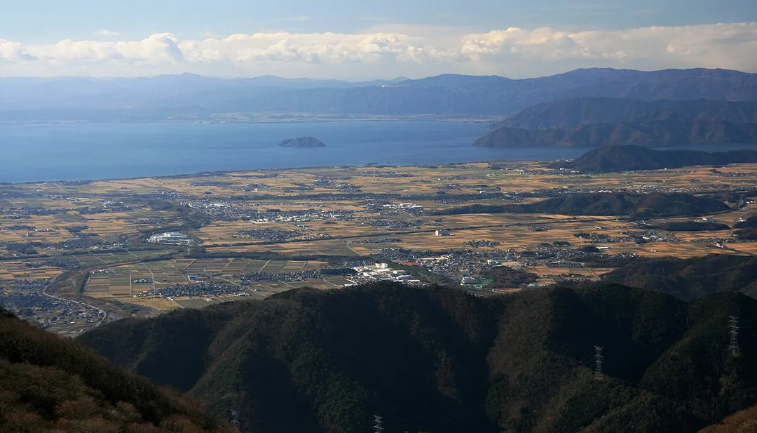 Chikubu_Island_and_Lake_Biwa
