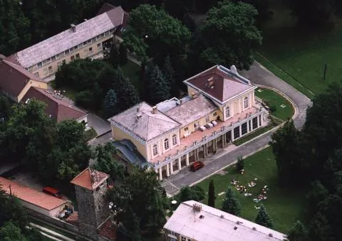 Nagykovácsi, Hungary, aerialphotography 






This is a photo of a monument in Hungary. Identifier: 7153