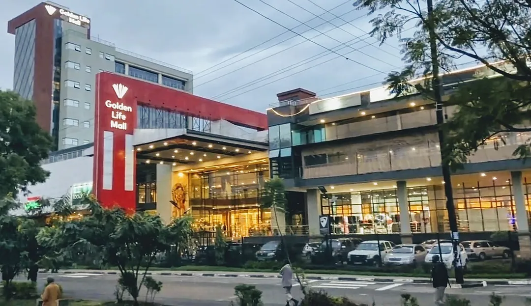 A view of the Golden life shopping mall Nakuru along the Nakuru-Eldoret highway.