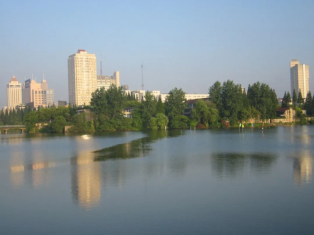 The city surrounded by Hao River.
author: Frank Ji

the picture should be used in the page about NanTong, China