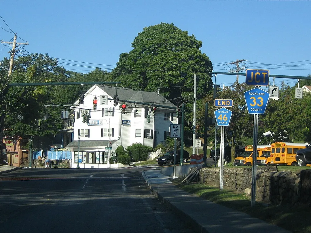 CR 46's eastern terminus at CR 33 in downtown Nanuet. CR 46 used to end at CR 33A two-tenths of a mile west of here.