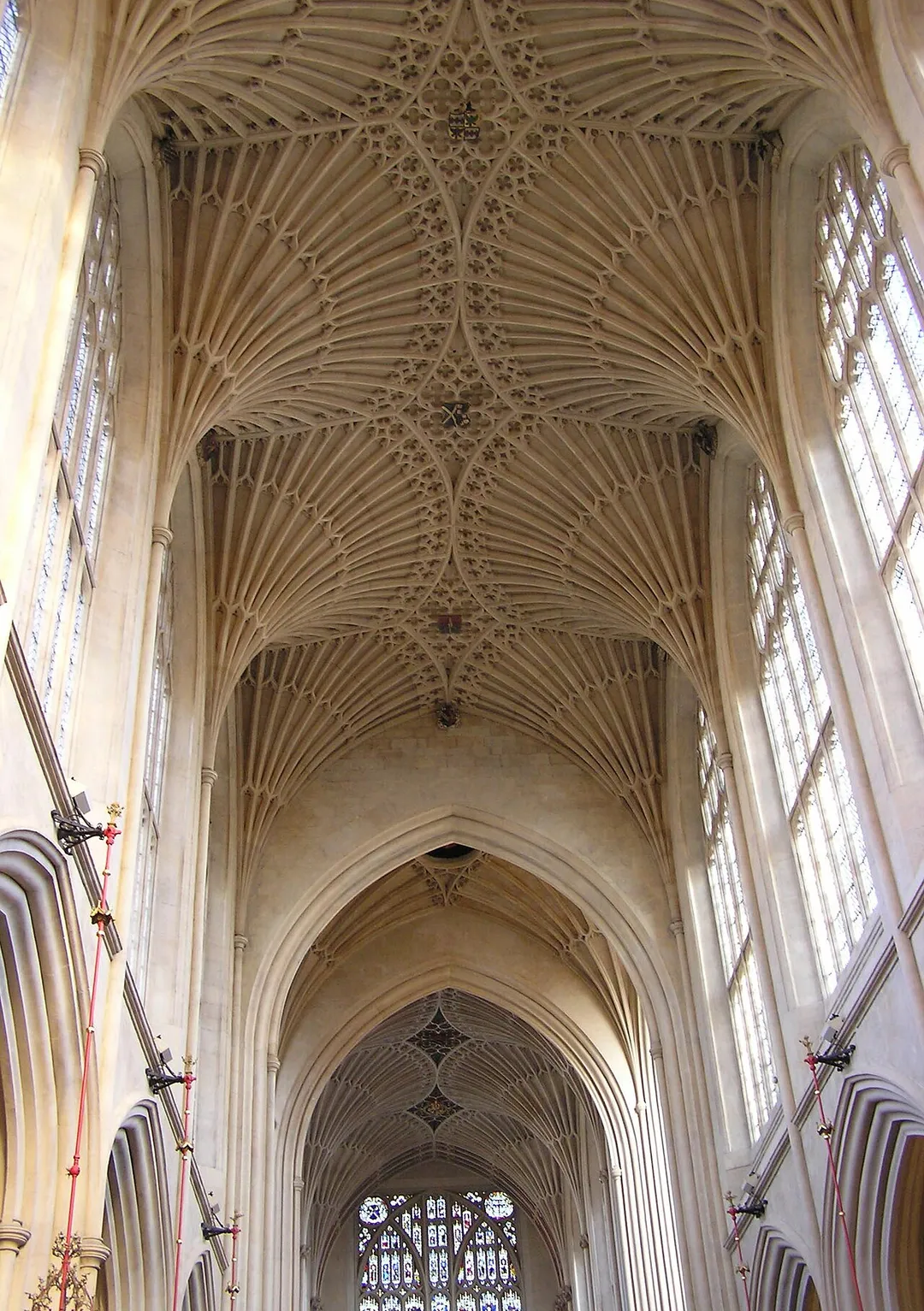 Fan vaulting over the nave at Bath Abbey, Bath, England, dating from a major restoration  of the roof in the 1860s. Made from local Bath stone.

Taken by Adrian Pingstone in March 2005, and released to the public domain.