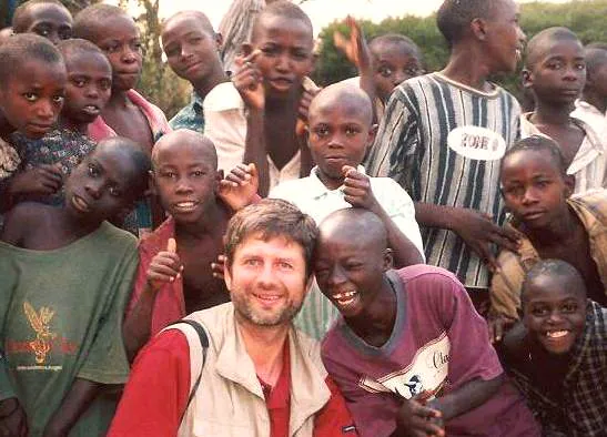 Street children in Ndera (capital of Gasabo district in Kigali, Rwanda) with Stefan Stec.