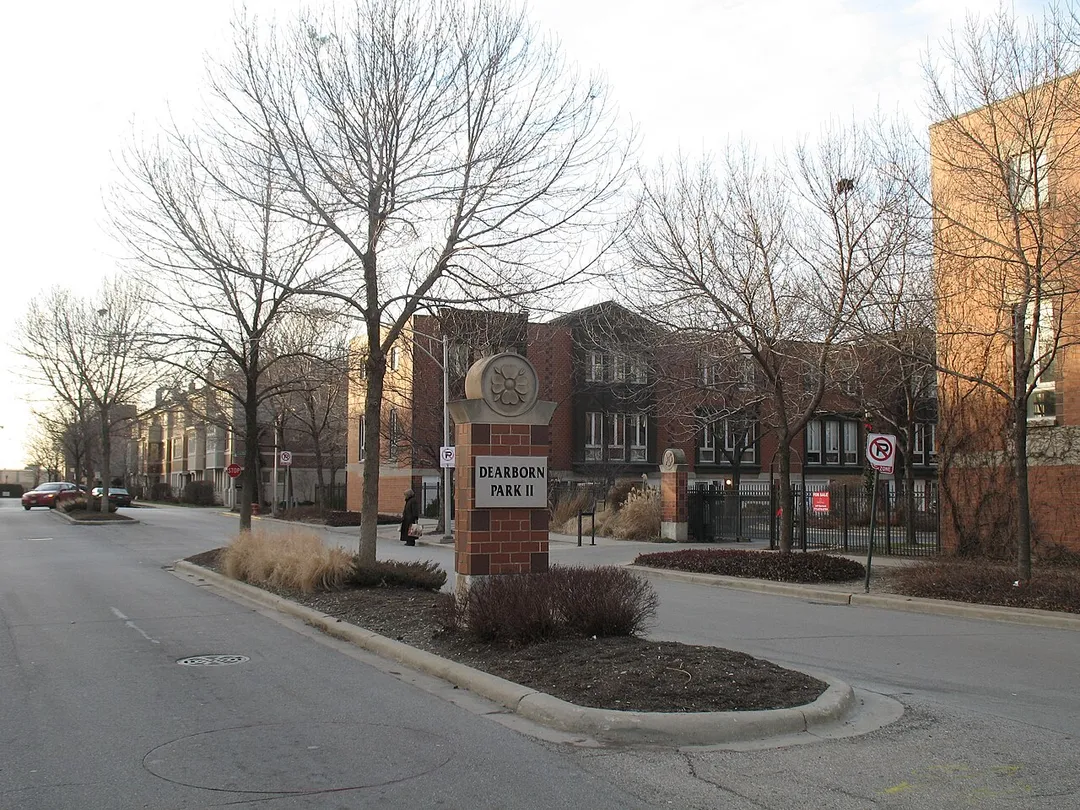 Dearborn Park development in Near South Side