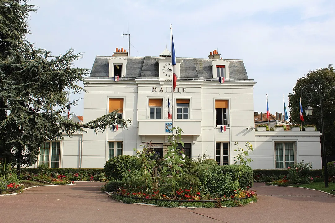 Mairie de la commune de Neuilly-Plaisance.