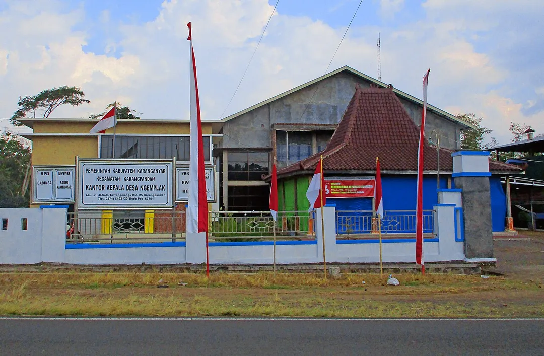 front-view of Ngemplak village hall with Indonesian independence celebration atmosphere