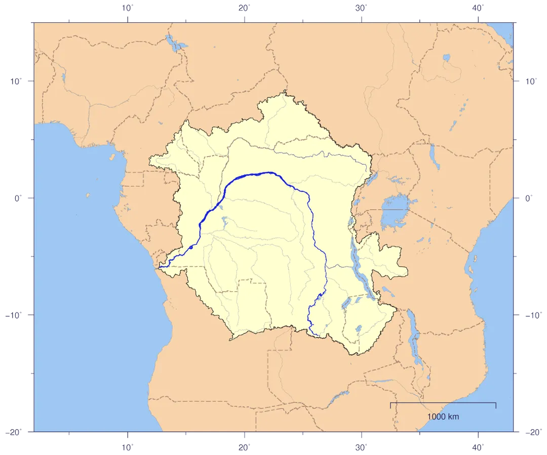 Course and Watershed of the Congo and Lualaba River with political boundaries.