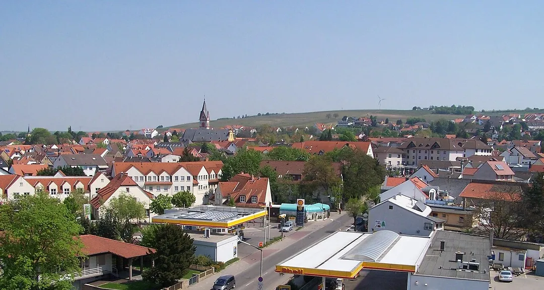 Westansicht von Nieder-Olm