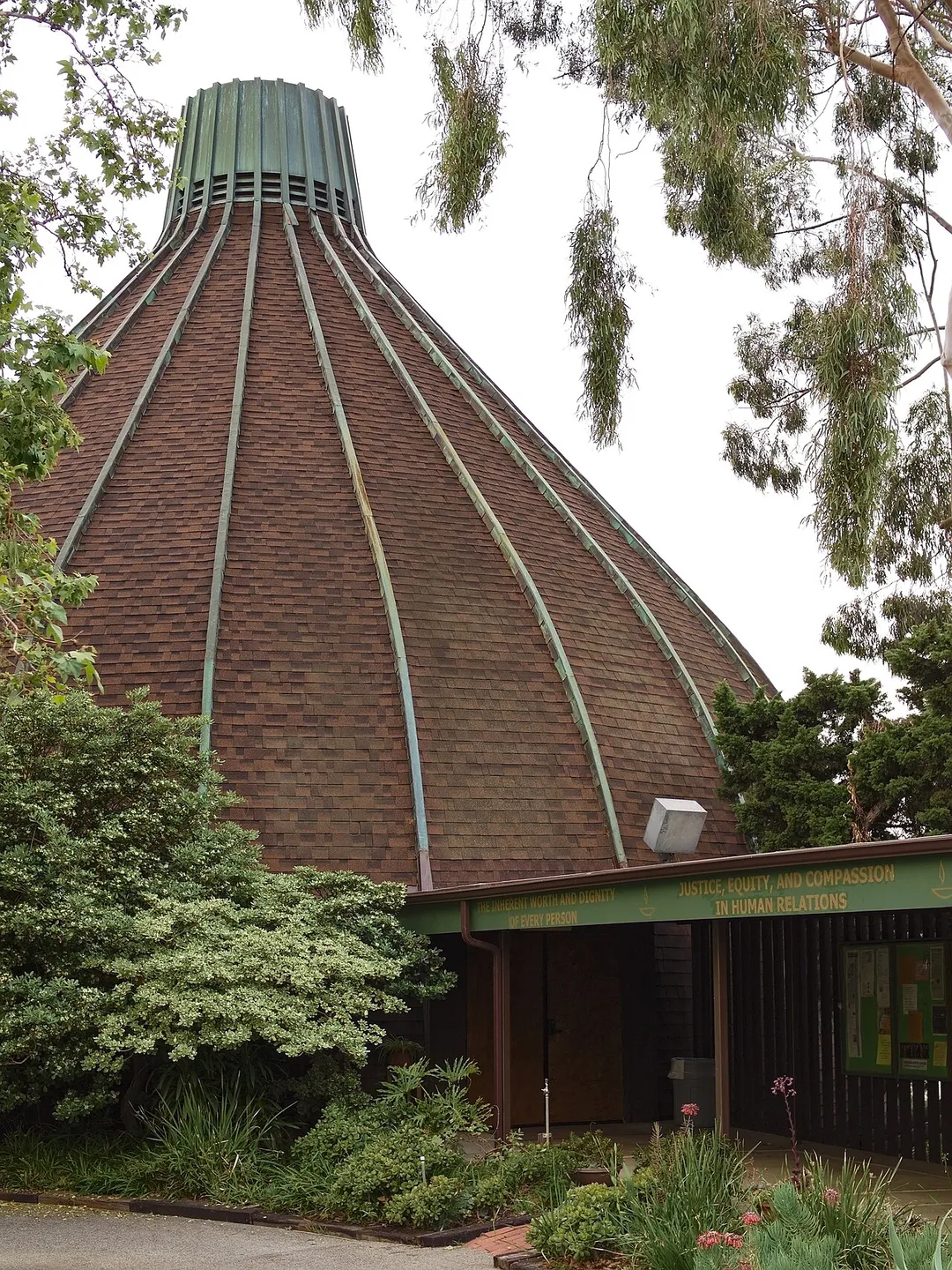 Sepulveda Unitarian Universalist Society Sanctuary ("The Onion"), Los Angeles Historic Cultural Monument #975, view from the northeast.