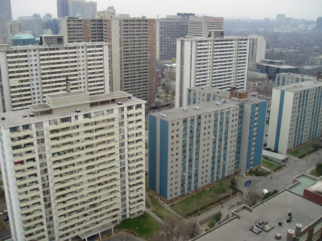 Taken by SimonP in April 2005