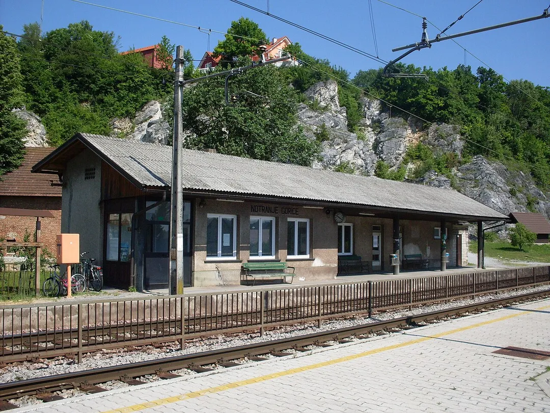 Rail halt in Notranje Gorice, Slovenia