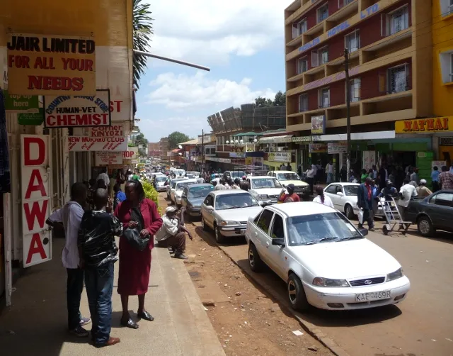 Street in central Nyeri, Kenya