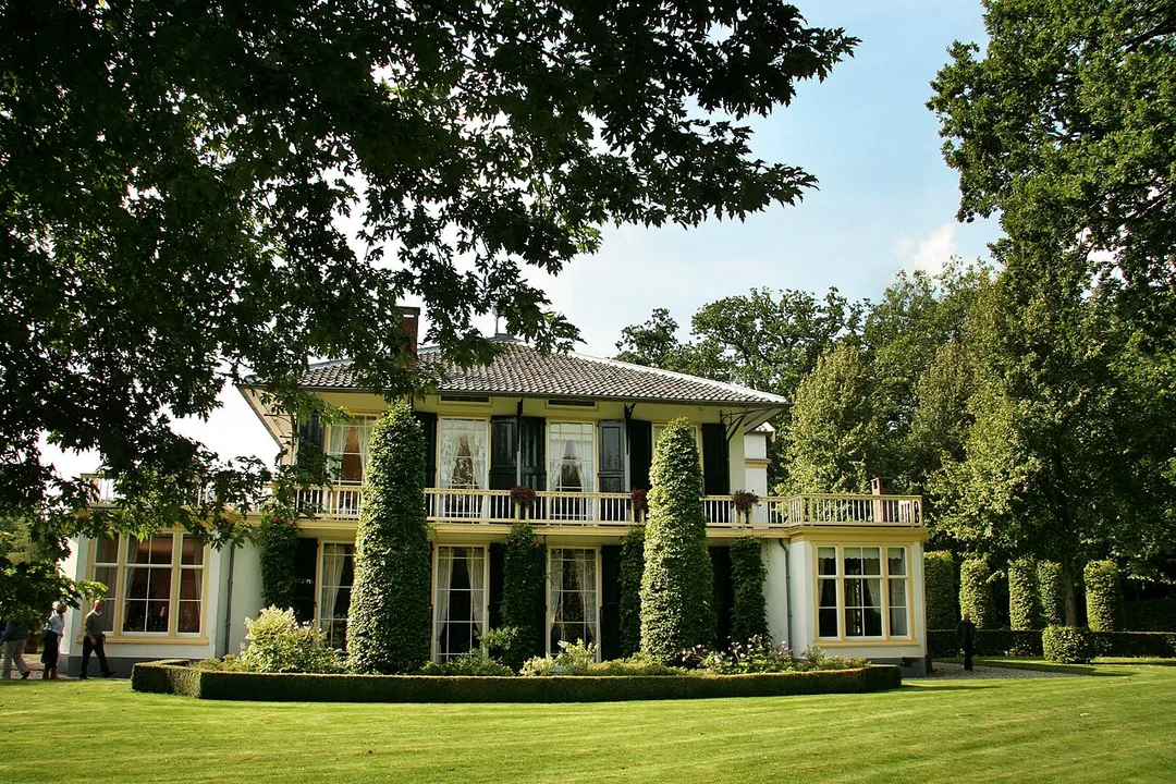 Het hoofdgebouw van Rhijngeest in Oegstgeest.
