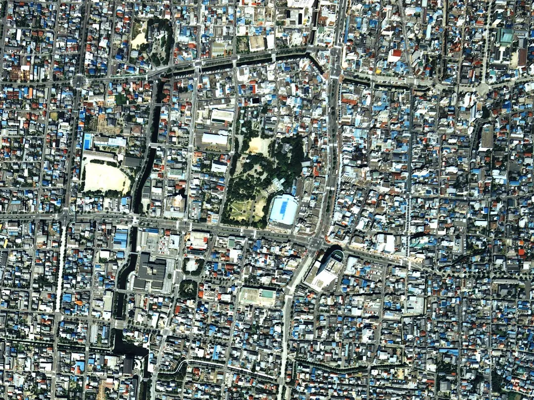 Aerial photo of Ōgaki Castle.