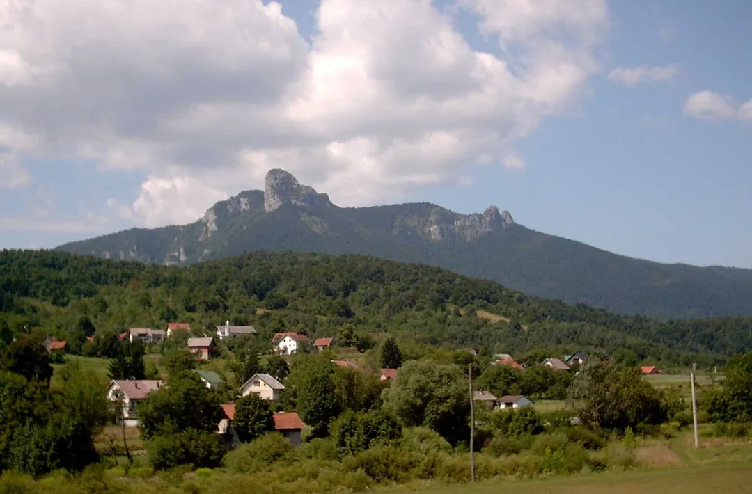 Der sagenumwobene Hausberg von Ogulin Klek.