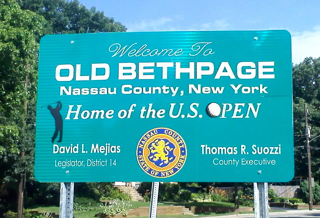 Sign at entry to hamlet of Old Bethpage, NY.