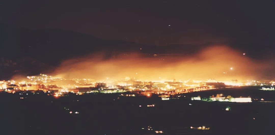 Imagen de Onil durante la "nit de les fogueres"