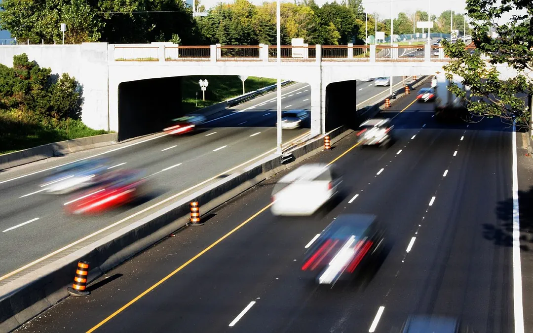 Narrow 401 in Oshawa