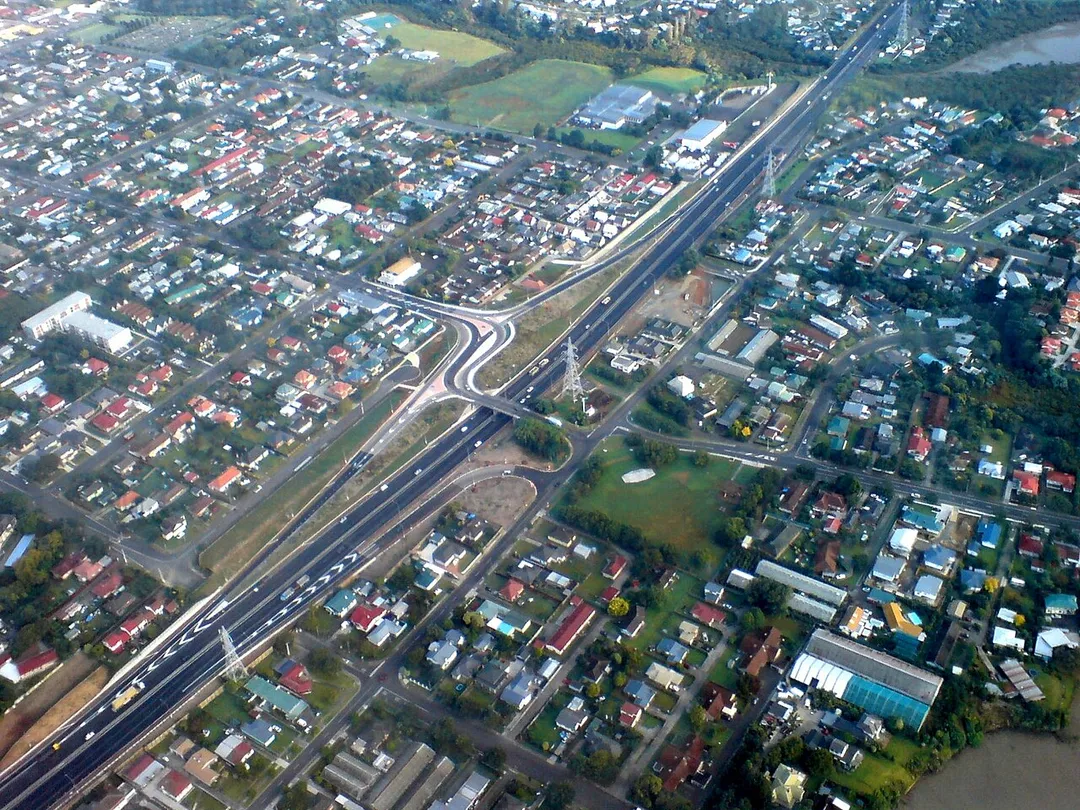 Section of Auckland Southern Motorway (part of State Highway 1) in Otahuhu, South Auckland, New Zealand